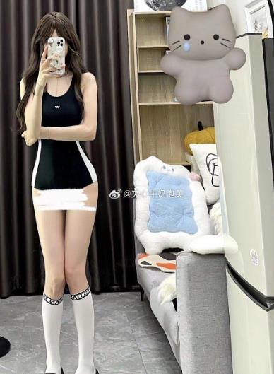某博低腰大赛